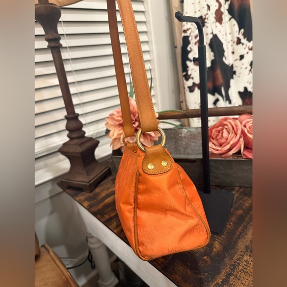 MCM Orange Shoulder Bag V0693-Germany - Picture 5 of 13